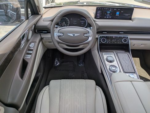 Used 2023 Genesis GV80 3.5T w/ Advanced Package AWD/4WD image 15