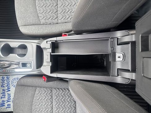 Used 2022 Chevrolet Equinox LT image 30