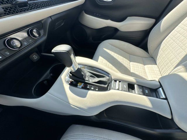 Certified 2025 Honda HR-V LX image 27