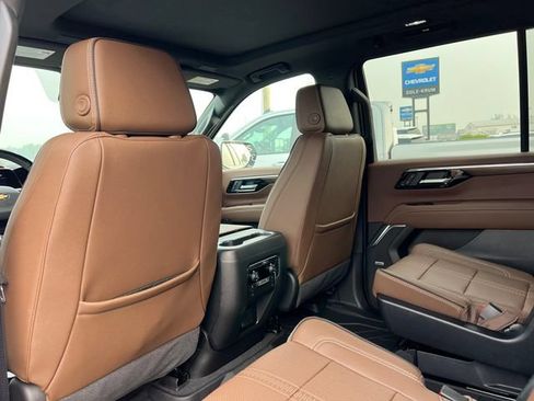 New 2026 Chevrolet Tahoe High Country AWD/4WD image 43