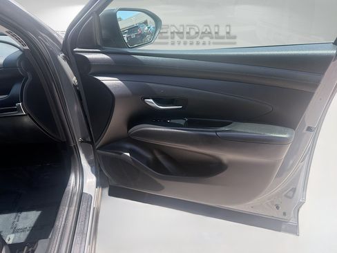 Used 2025 Hyundai Tucson SEL FWD image 31