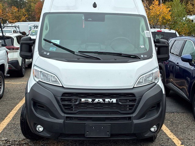 Used 2026 RAM ProMaster 2500 w/ Convenience Group FWD image 2
