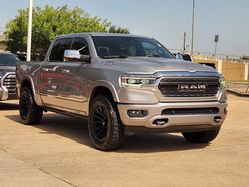 Used 2020 RAM 1500 Limited AWD/4WD image 2