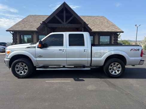 Used 2016 Ford F250 Lariat w/ Lariat Ultimate Package AWD/4WD image 1