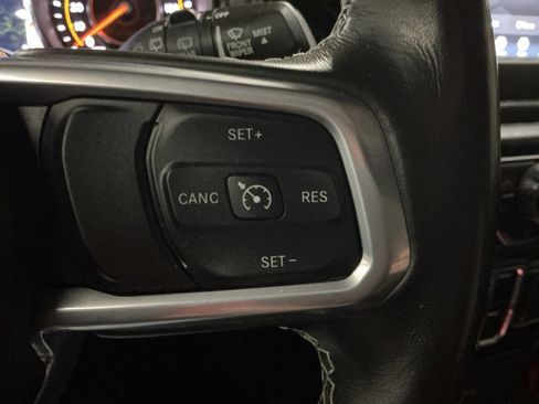 Used 2021 Jeep Wrangler Unlimited Sahara w/ Cold Weather Group image 16