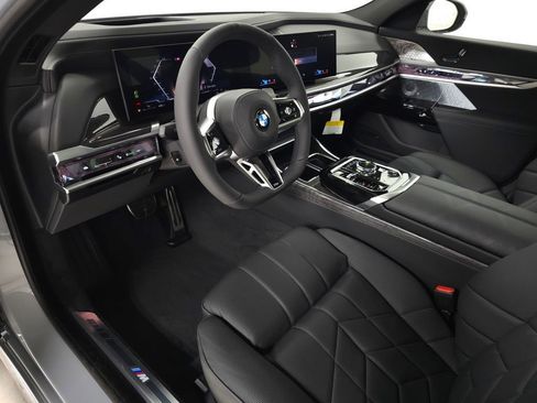 New 2026 BMW 760i xDrive w/ Executive Package AWD/4WD image 14