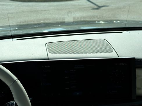 New 2026 Hyundai Santa Fe SEL FWD image 18