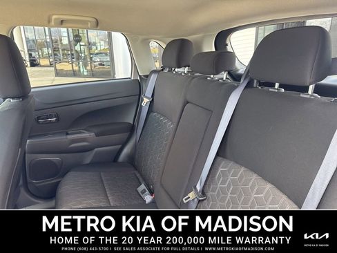 Used 2025 Mitsubishi Outlander Sport ES AWD/4WD image 24