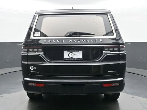 Used 2022 Jeep Grand Wagoneer Series II w/ Premium Group II AWD/4WD image 5