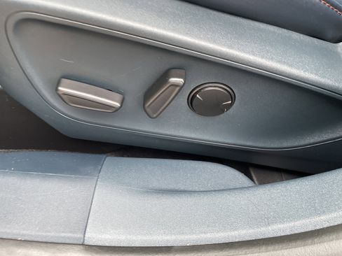 Used 2025 Ford Maverick Lariat w/ 4K Tow Package image 18