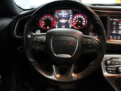 Used 2018 Dodge Challenger R/T Scat Pack image 13