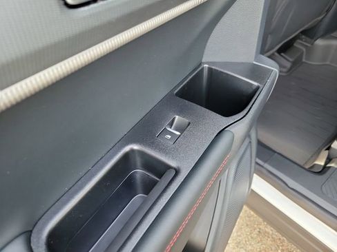 New 2026 Ford Explorer ST-Line w/ ST-Line Street Pack image 16