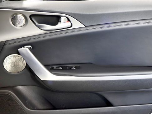 Used 2018 Kia Stinger GT2 image 46