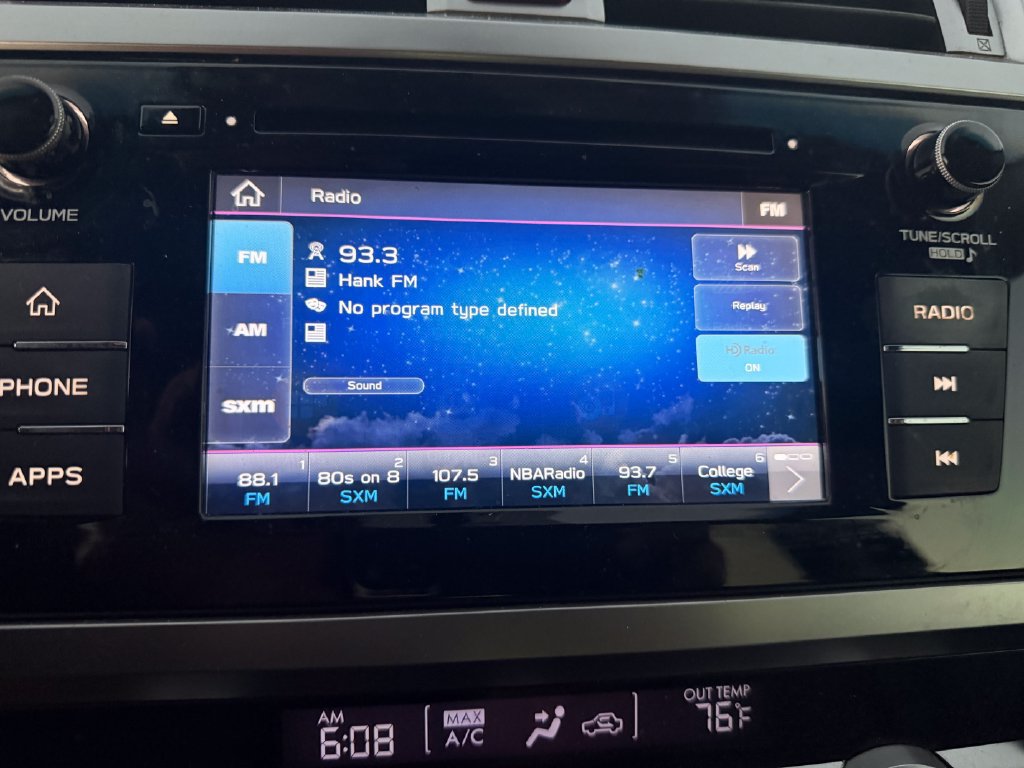Used 2019 Subaru Outback 2.5i AWD/4WD image 11