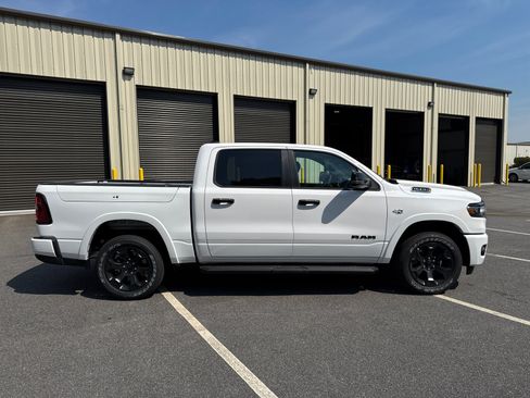 New 2026 RAM 1500 Big Horn AWD/4WD image 5