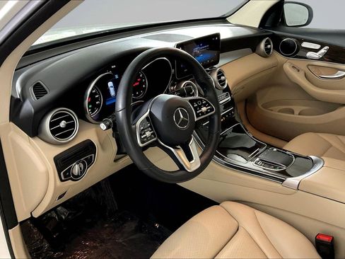 Used 2020 Mercedes-Benz GLC 300 image 14