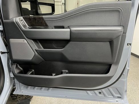 Used 2024 Ford F350 Lariat w/ Lariat Ultimate Package image 55