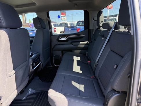 Used 2022 GMC Sierra 1500 Elevation w/ X31 Off-Road Package AWD/4WD image 12