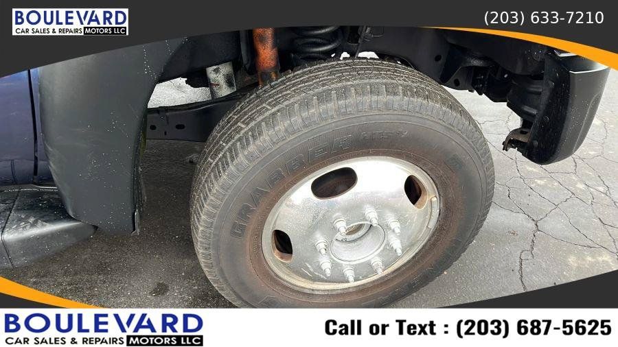 Used 2013 Ford F450 XL AWD/4WD image 29