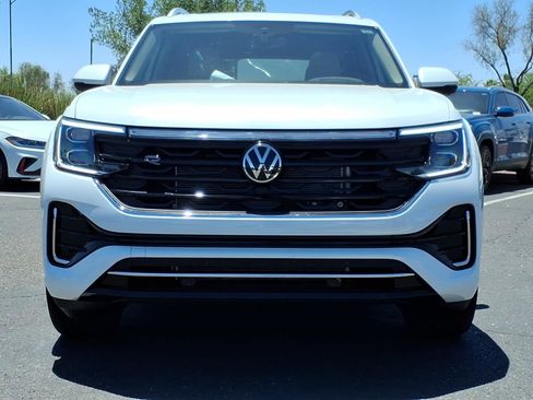 New 2026 Volkswagen Atlas SEL Premium R-Line AWD/4WD image 2