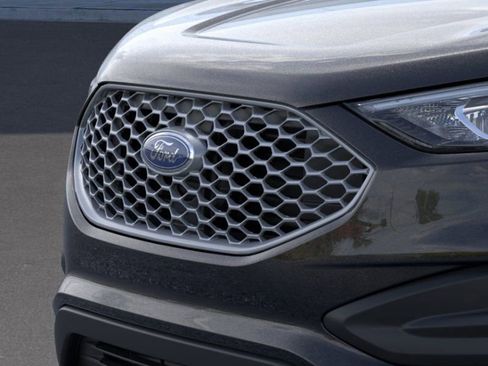 New 2024 Ford Edge SE image 17