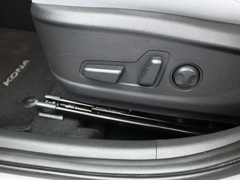 Used 2023 Hyundai Kona SEL w/ Cargo Package AWD/4WD image 10