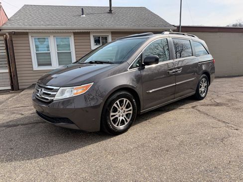 Used 2013 Honda Odyssey EX-L image 2