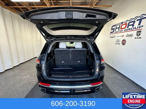 Used 2021 Jeep Grand Cherokee L Summit w/ Luxury Tech Group V image 8