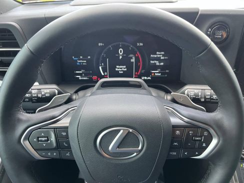 Used 2024 Lexus GX 550 AWD/4WD image 12
