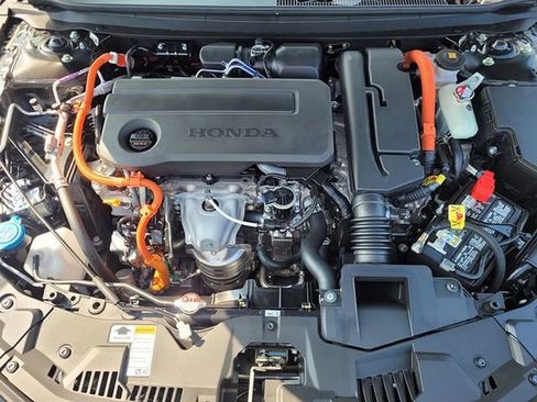 Used 2025 Honda Accord Sport image 36