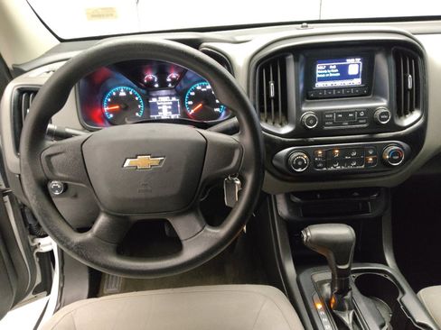 Used 2017 Chevrolet Colorado W/T RWD image 22