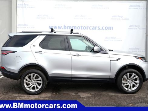Used 2018 Land Rover Discovery HSE AWD/4WD image 7