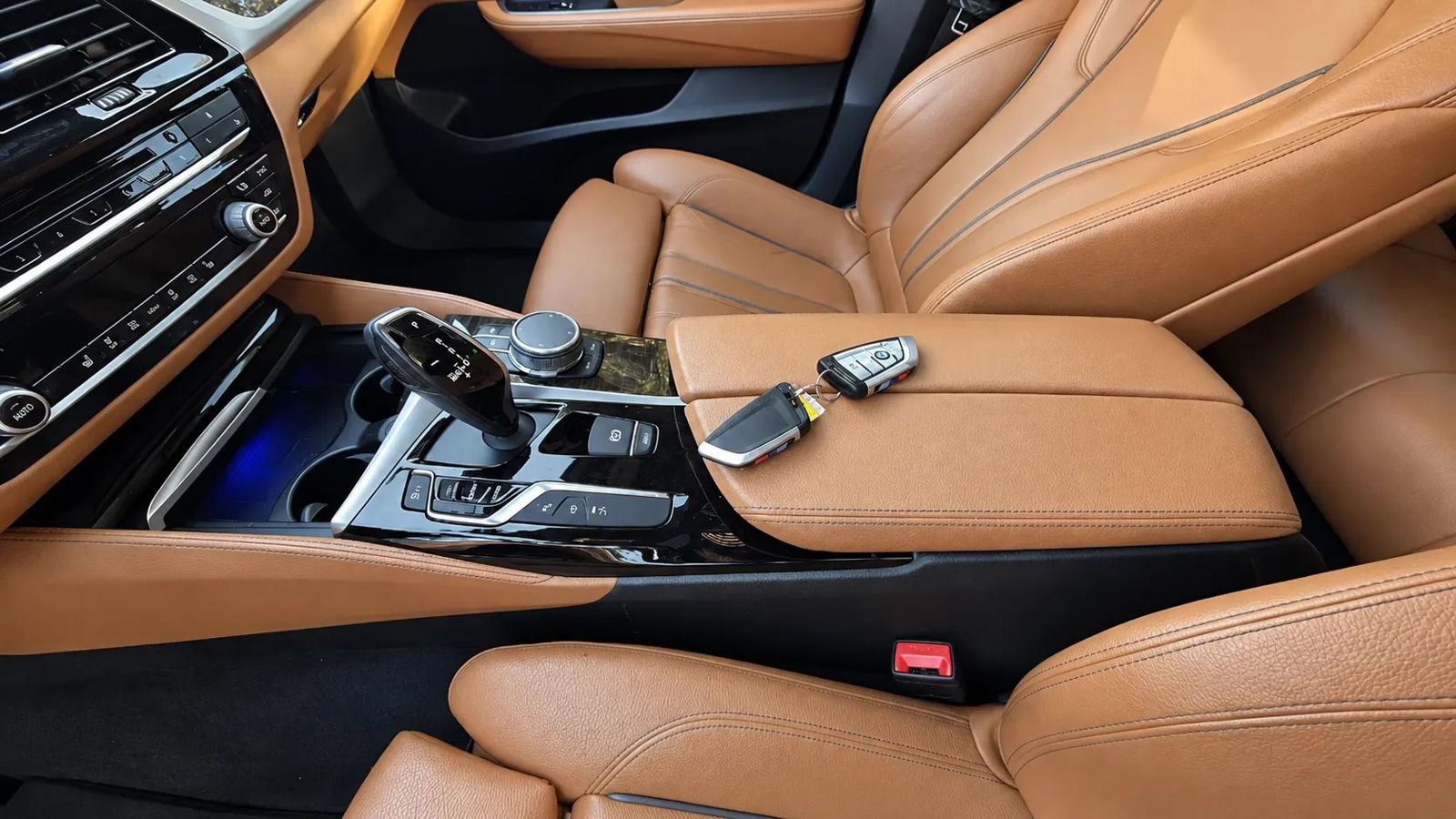 Used 2018 BMW 640i Gran Turismo xDrive AWD/4WD image 29