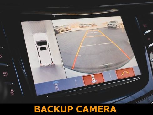 Used 2018 Cadillac Escalade Luxury image 3