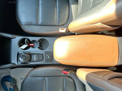 Used 2023 Ford Bronco Sport Outer Banks w/ Tech Package AWD/4WD image 19