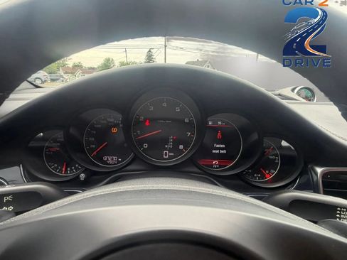 Used 2015 Porsche Panamera 4 AWD/4WD image 21