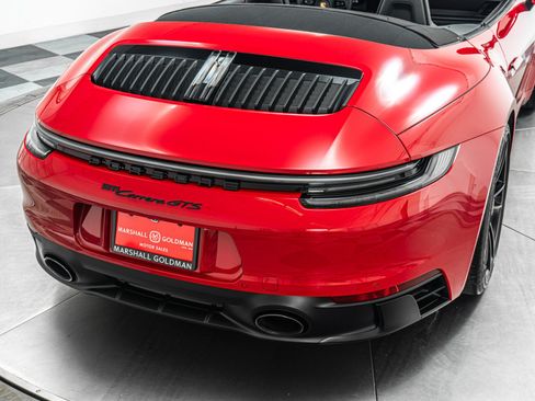 Used 2022 Porsche 911 Cabriolet image 39