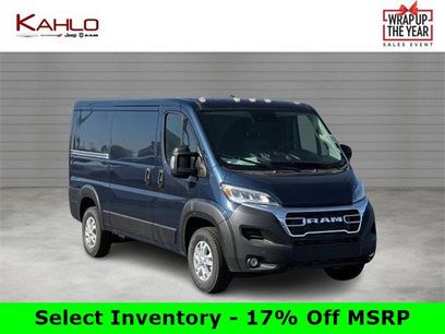 New 2025 RAM ProMaster 2500 w/ Quick Order Package 22G SLT