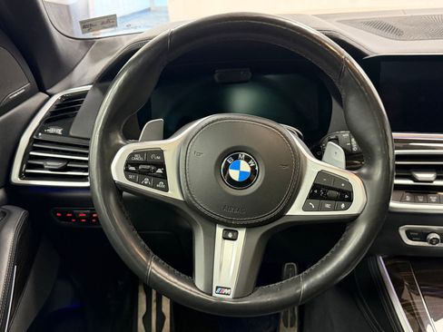 Used 2020 BMW X5 M50i image 16