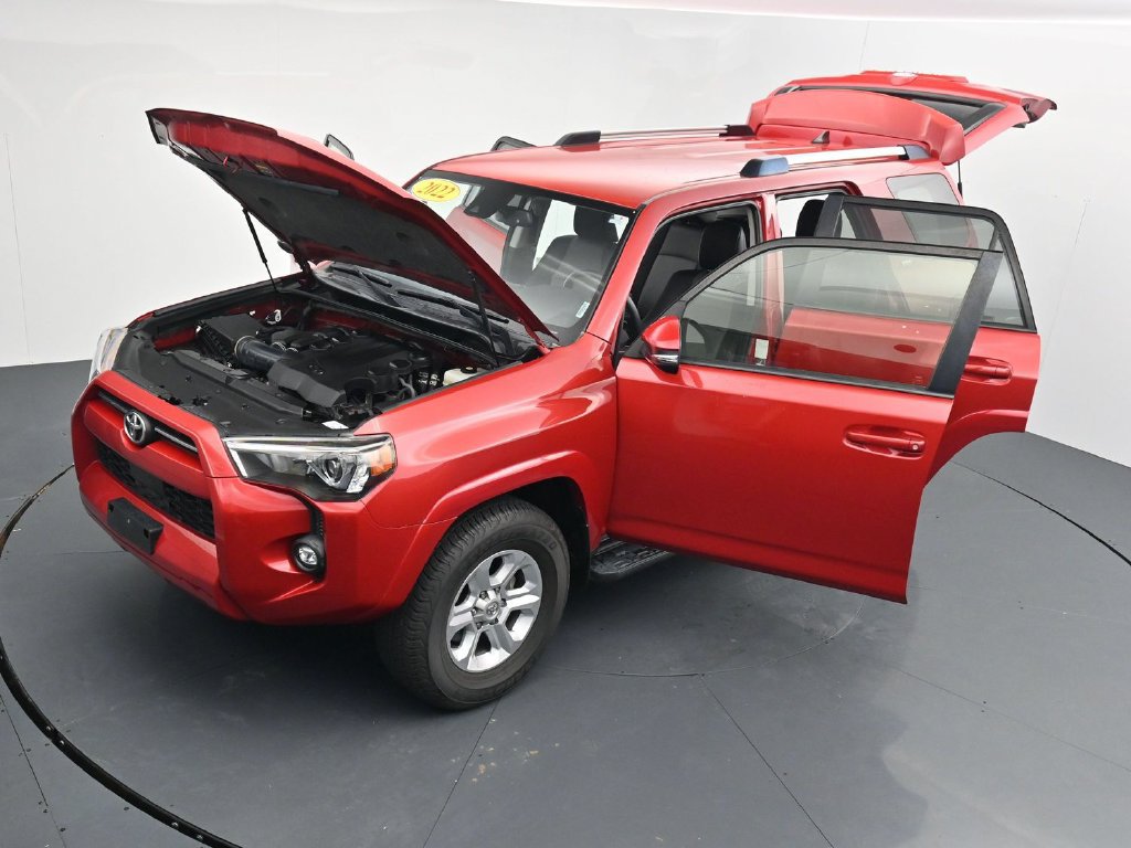 Used 2022 Toyota 4Runner SR5 Premium AWD/4WD image 41