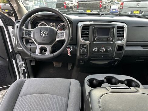 Used 2024 RAM 1500 Classic SLT image 12