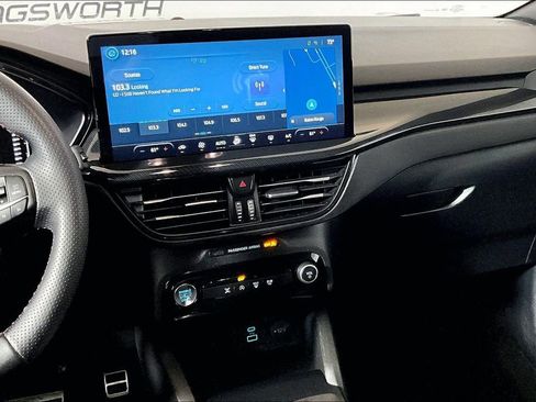 Used 2023 Ford Escape ST-Line w/ Tech Pack #1 image 5