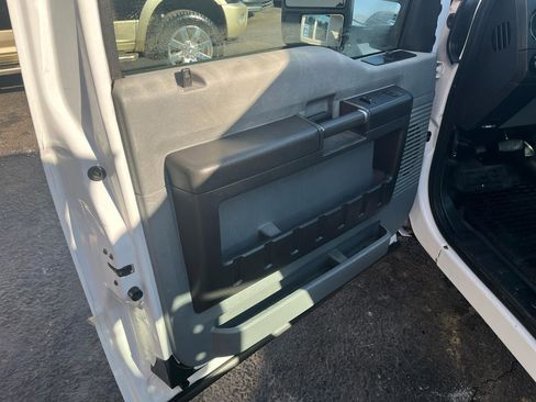 Used 2014 Ford F350 XL image 25