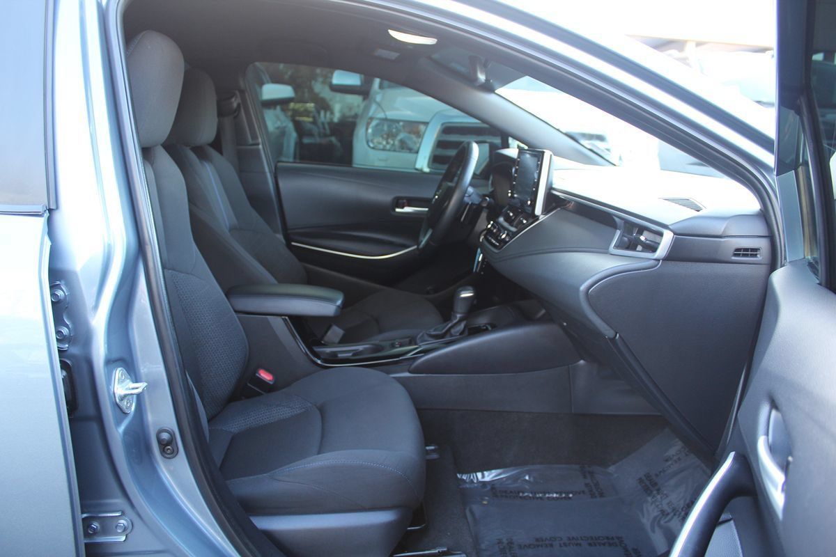 Used 2020 Toyota Corolla SE w/ Carpet Mat Package (TMS) FWD image 22
