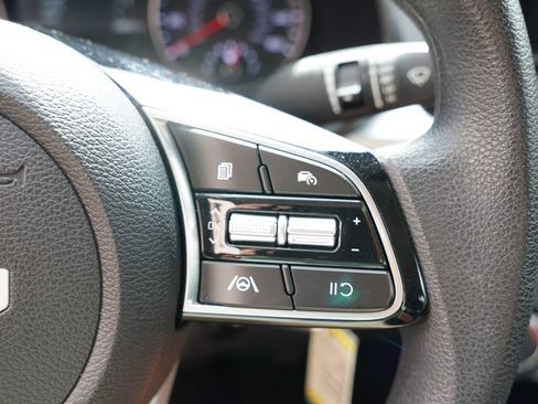 Certified 2024 Kia Forte LXS FWD image 26