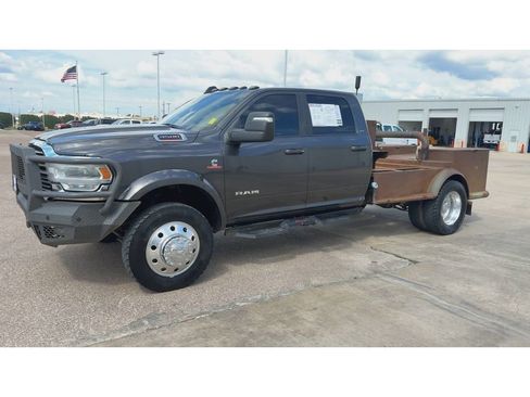 Used 2023 RAM 4500 Laramie AWD/4WD image 4
