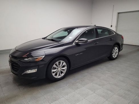 Used 2023 Chevrolet Malibu LT FWD image 2