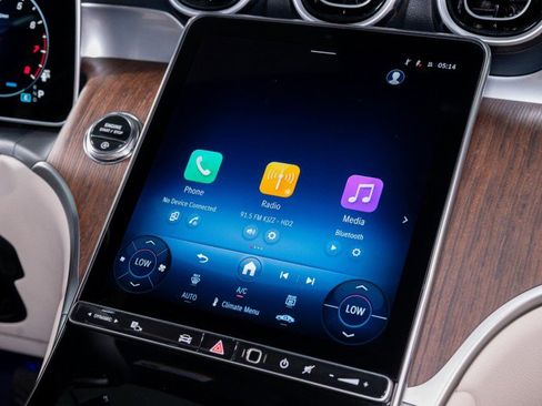 Certified 2026 Mercedes-Benz GLC 300 image 19