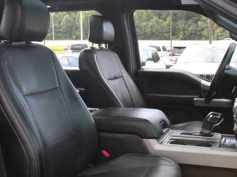 Used 2016 Ford F150 Lariat AWD/4WD image 36
