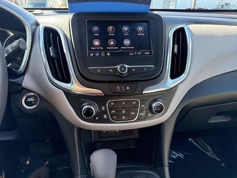 Used 2022 Chevrolet Equinox LT AWD/4WD image 23